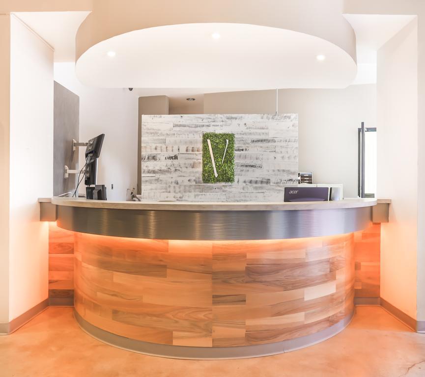 Vantaggio Suites San Diego Exterior photo